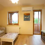 Etjan Appartement *