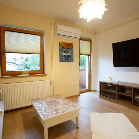 Etjan Apartamento