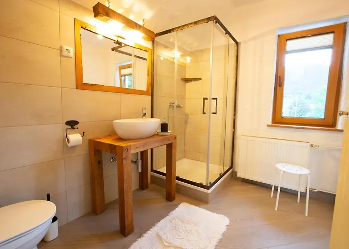 شقة Etjan زغورنجي